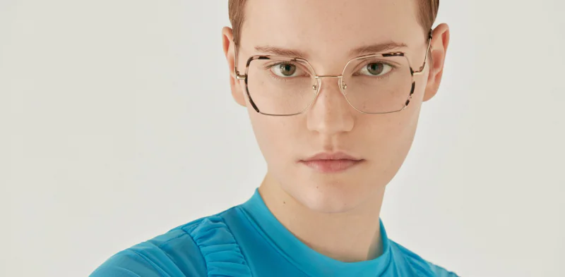 Oprawa okularowa GIGI Studios 8090/2 MINERVA LAB