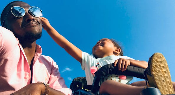 Okulary przeciwsłoneczne męskie - jakie wybrać?